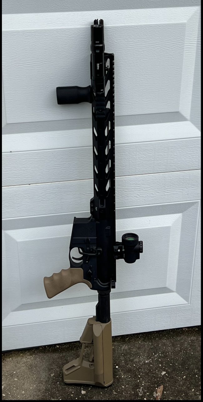 16 inch AR15 1:7 Twist With MRO red dot olight