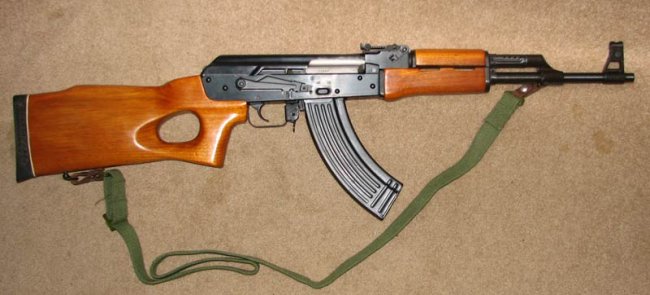 mak90_a.jpg