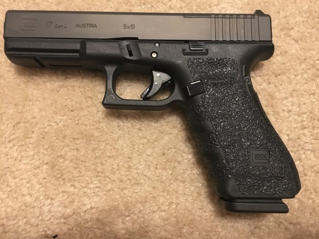 Glock 2.jpg