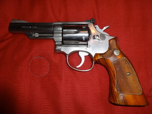 S & W Combat Manum .357 model 66.JPG