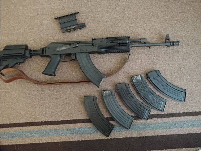 AK472.jpg