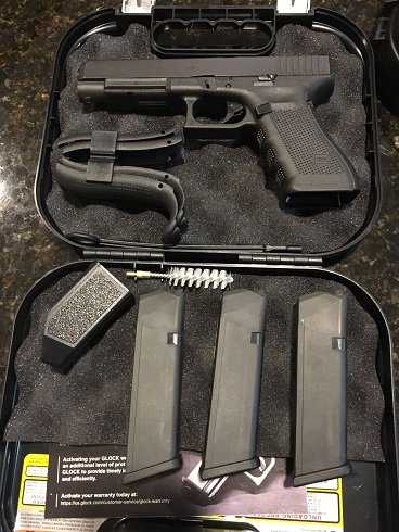 Glock 34 Complete.JPG