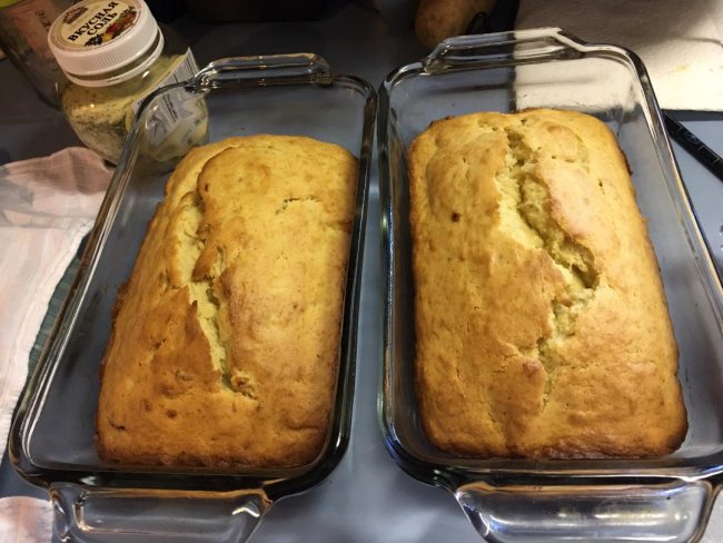 Banana bread.jpg